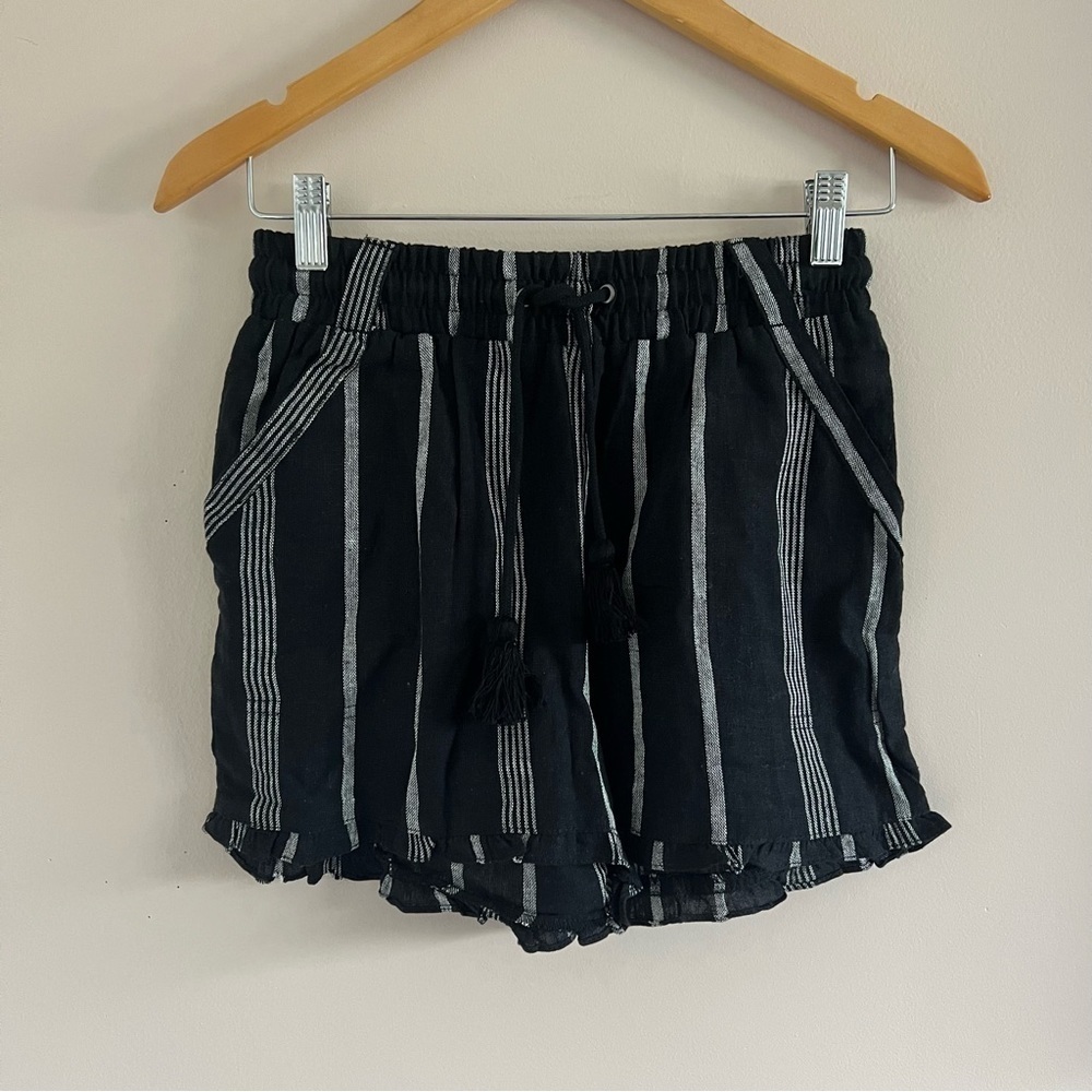 Black White Striped Shorts Women’s Small Elastic Waist Tassel Drawstring NWT